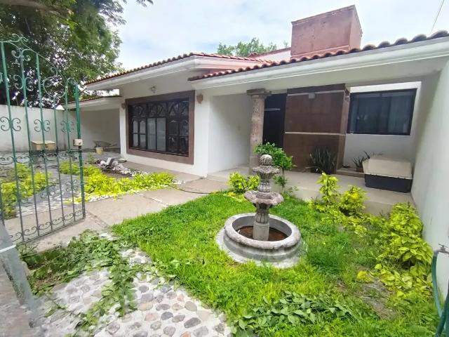 Casa en Renta en Praderas de la Hacienda, Celaya
