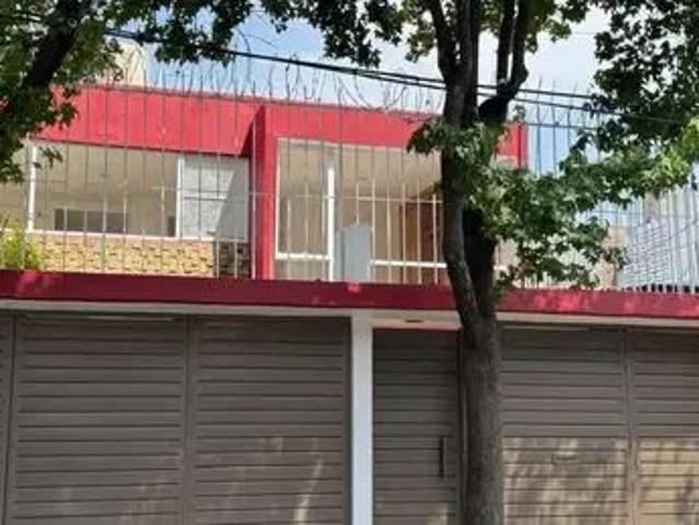 CASA EN RENTA EN PRADO CHURUBUSCO