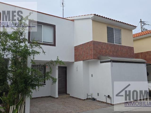 CASA EN RENTA EN PRIVADA
