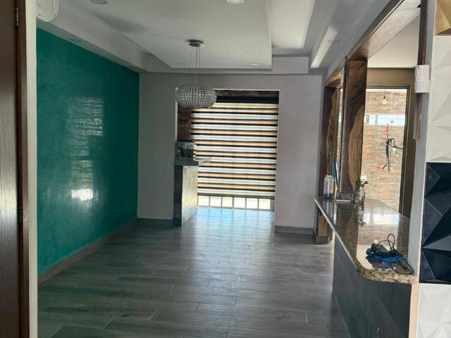 CASA EN RENTA EN PRIVADA CON ALBERCA EN PUENTE MORENO