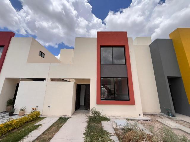 Casa en RENTA en Privada Altamar Carretera Rio Verde