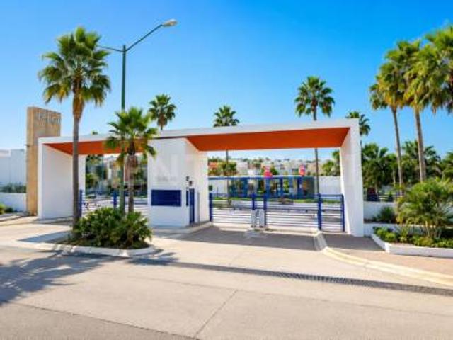 CASA EN RENTA EN PRIVADA IBERICA