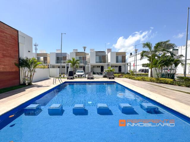 Casa en renta en Privada sobre Av. Las Torres Cancún