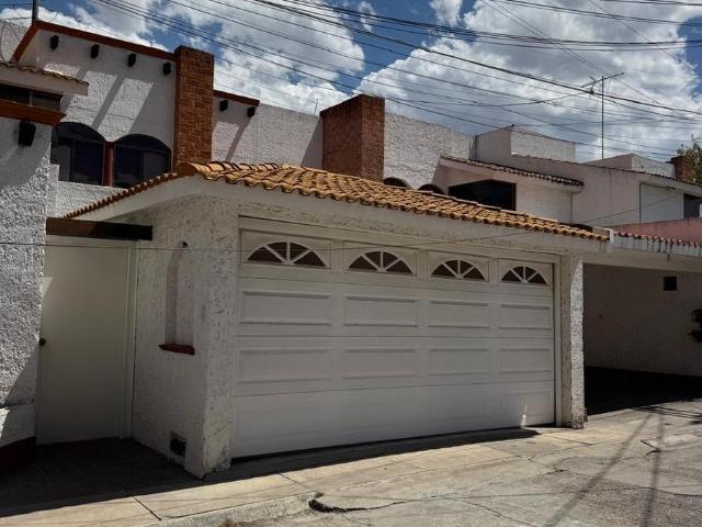 Casa en Renta en Privada Villas de Santiago, San Luis Potos?