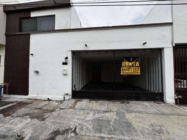 CASA EN RENTA EN PRIVADA ZONA CONTRY