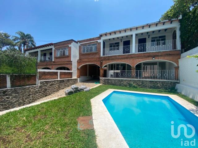 Casa en Renta en privada Zona Norte Jardín Tetela