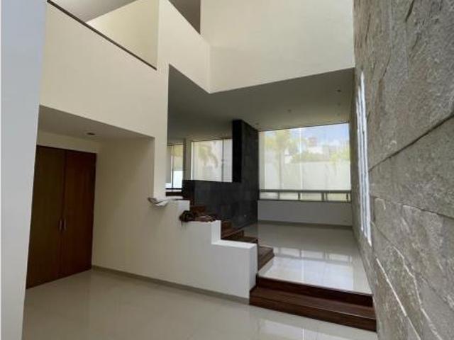 Casa en renta en Privadas del Pedregal, San Luis Potosí, San Luis Potosí