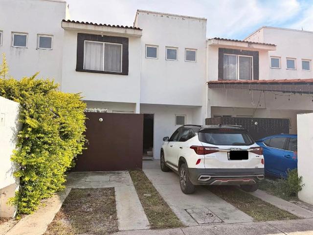 CASA EN RENTA EN PRIVANZA DE LIEBANA