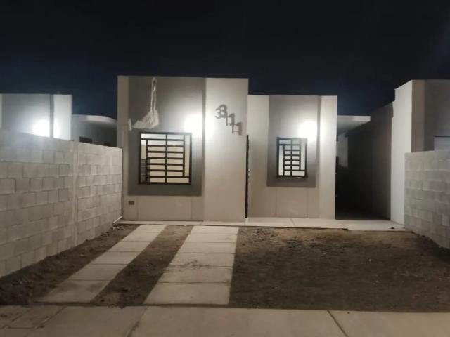 CASA EN RENTA EN QUINTA GRANADA