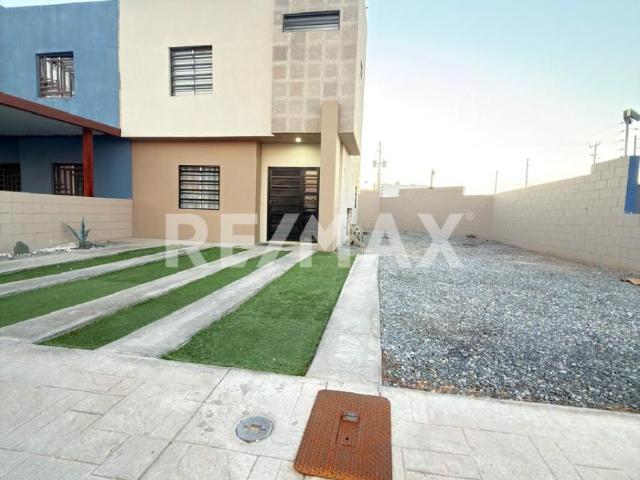 CASA EN RENTA EN QUINTA REAL RESIDENCIAL