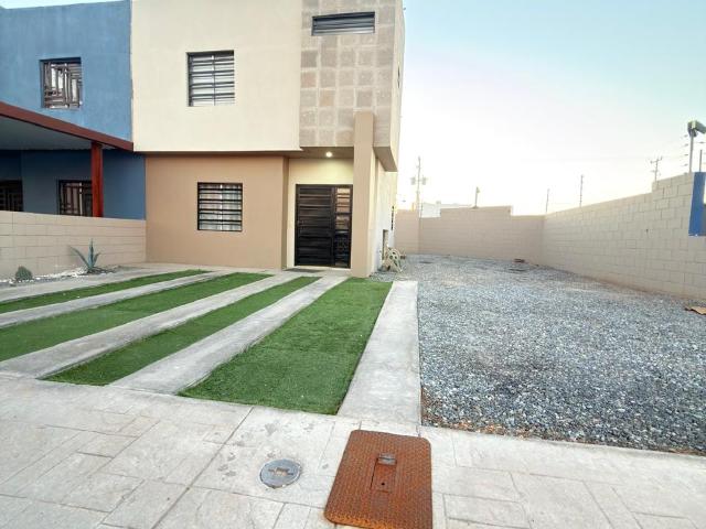 CASA EN RENTA EN QUINTA REAL RESIDENCIAL