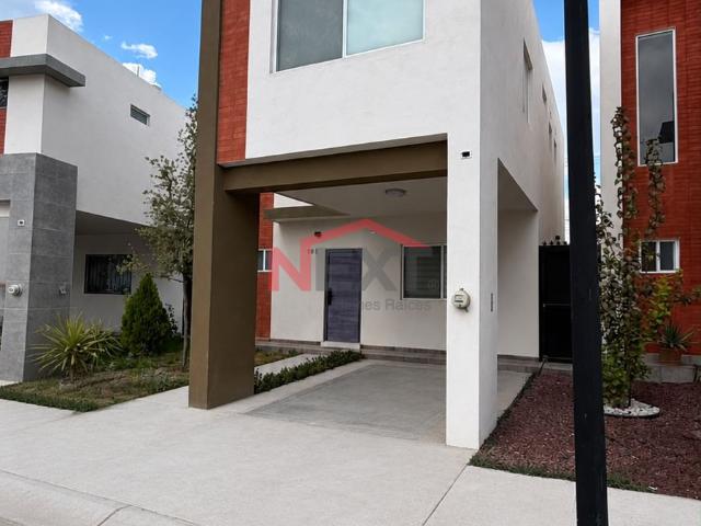 Casa en Renta en Ramos Arizpe, Almadén,, 3 recámaras, 2.0 baños, 120.00 m2 terreno, 150.00 m2 construcción