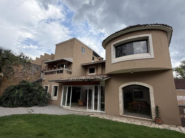 Casa EN RENTA EN RANCHO CORTES