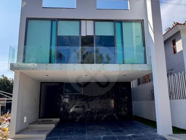 CASA EN RENTA EN RANCHO EL CENTINELA