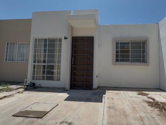 Casa en renta en Real del Valle