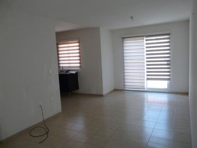 Casa en Renta en Real Toledo, con Tres Habitaciones, Pachuca