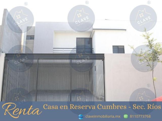Casa en Renta en Reserva Cumbres Sec. Ríos