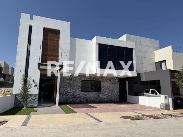 CASA EN RENTA EN RESIDENCIAL MALLORCA