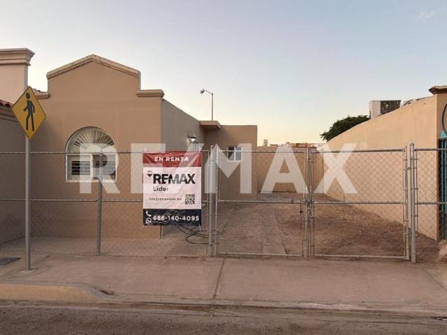 CASA EN RENTA EN RESIDENCIAL MARBELLA