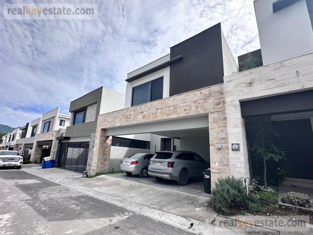 Casa en Renta en Residencial Amara, Santiago, N.L