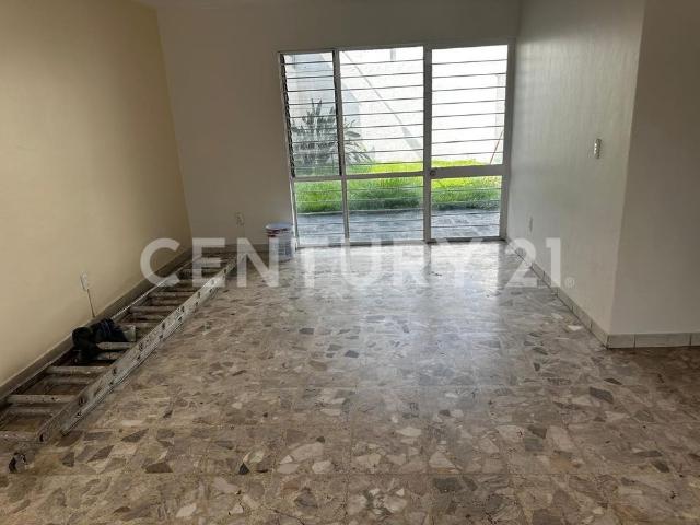 Casa en Renta en Residencial Arboledas