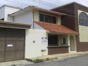 Casa en Renta en residencial campestre zona centro Poniente de Tuxtla