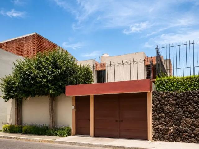 Casa en Renta en Residencial Colón, Toluca, muy cerca de las Universidades, apta para ESTUDIANTES