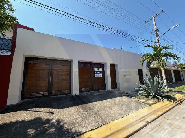 Casa en Renta en Residencial Framboyanes