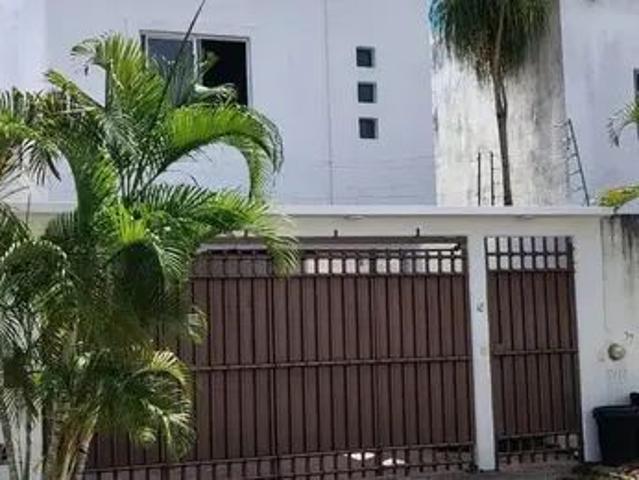 Casa En Renta En Residencial Isla Azul