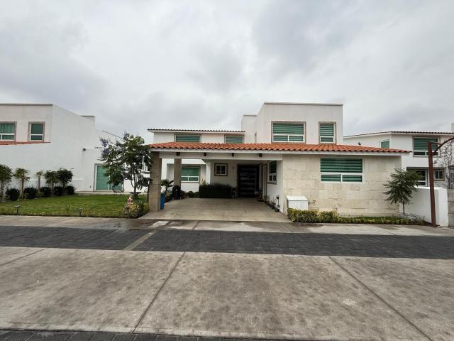 Casa en Renta en Residencial La Magdalena 1