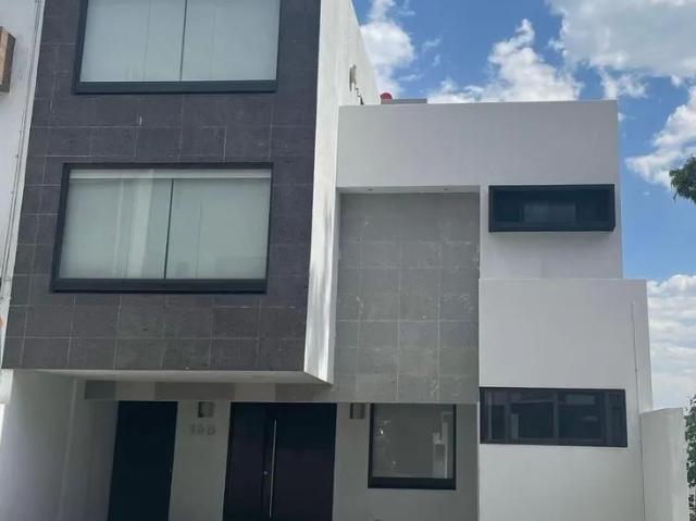 Casa en Renta en Residencial Lago Esmeralda, Atizapán de Zaragoza, México
