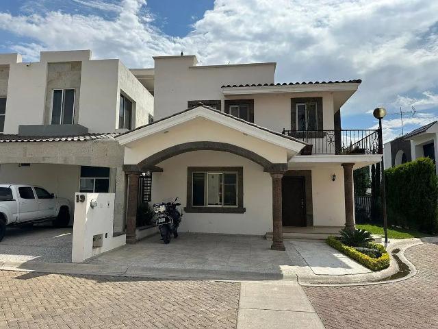 Casa en renta en Residencial Las Plazas, Aguascalientes, Aguascalientes
