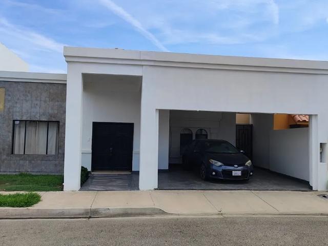 Casa en Renta en Residencial Puerta de Alcalá, Mexicali, Baja California