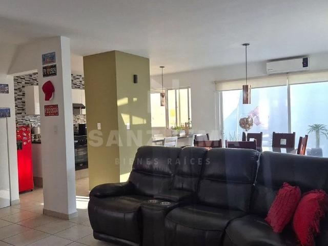 Casa en Renta en Residencial Puerta de Piedra, Celaya, Guanajuato