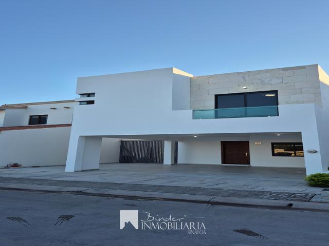 Casa en RENTA en Residencial Privado, Los Mochis Sinaloa