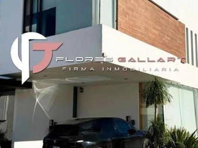 Casa En Renta En Residencial Ruscello Al Norponiente De La C