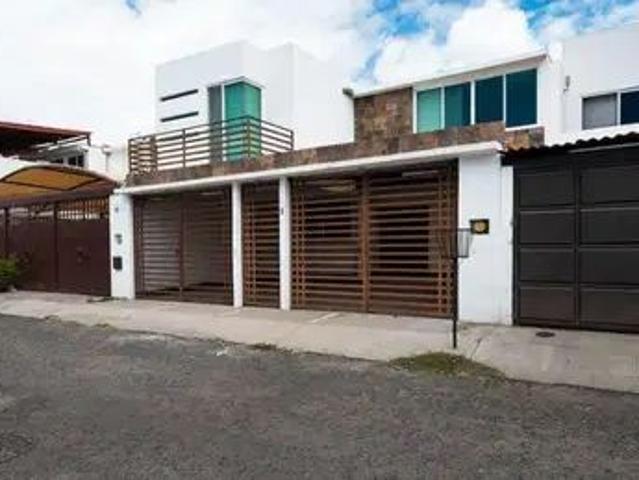 Casa en Renta en Residencial Santa Fe, Querétaro