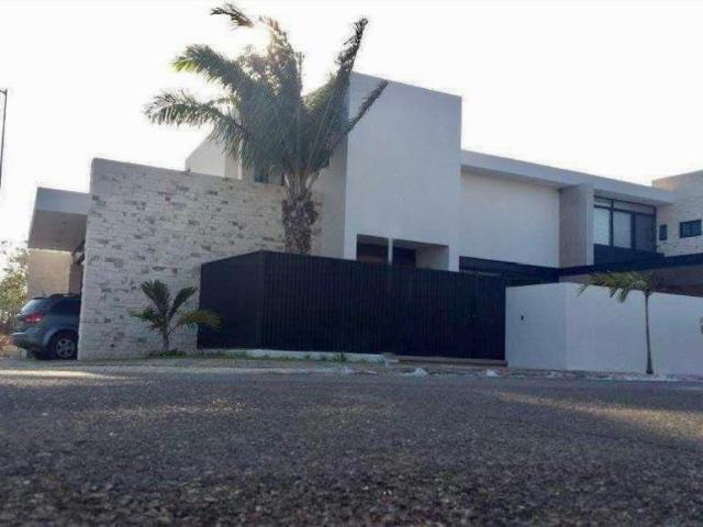 Casa en renta en Residencial Xcanat?n, M?rida, Yucat?n