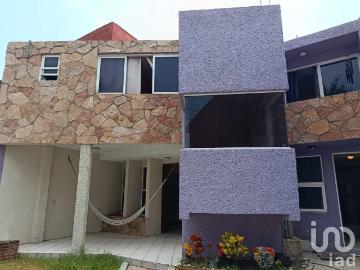 Casa en Renta en Rincón Arboledas, Puebla, Puebla