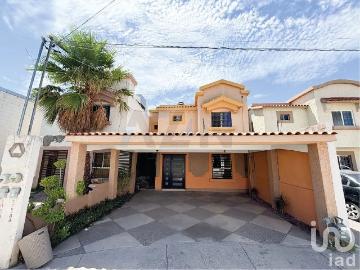 Casa en alquiler en Colima - Jardín, Aire acondicionado