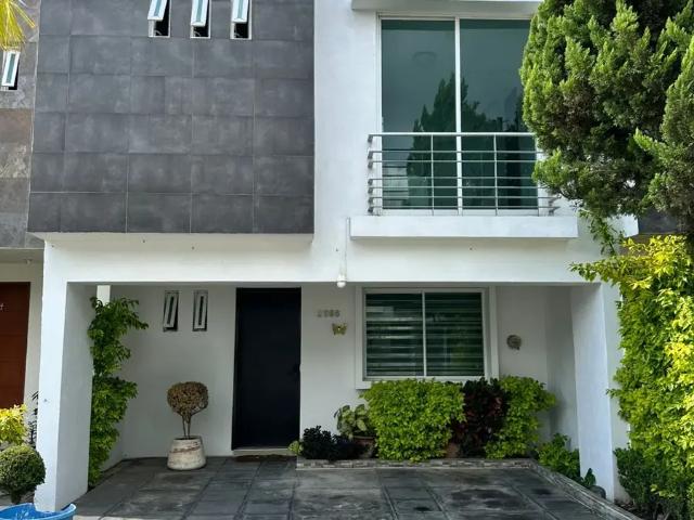 Casa en Renta en Rinconada de los Fresnos