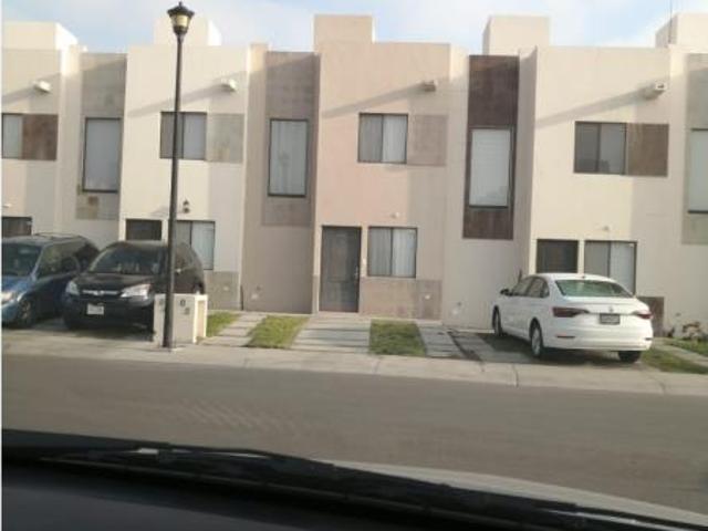 Casa en renta en Rincones del Marques, El Marqués, Querétaro