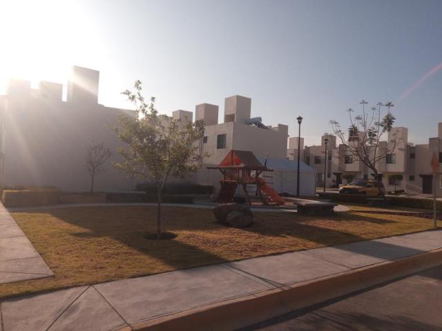 Casa en renta en Rincones del Marques, El Marqués, Querétaro