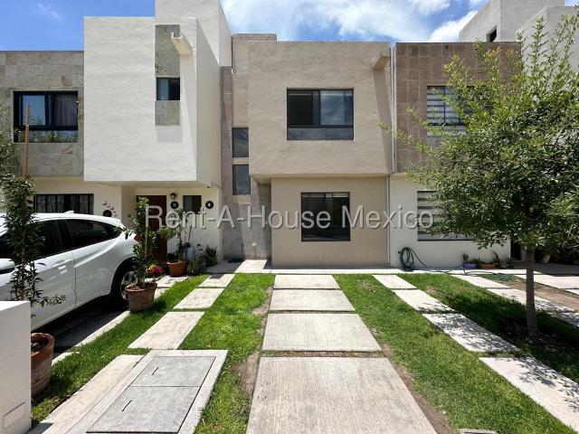 Casa en Renta en Rincones del Marques, Queretaro