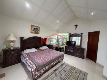 Casa en Renta en Saltillo, Magisterio Sección 38,, 3 recámaras, 2.0 baños, 230.00 m2 terreno, 160.00 m2 construcción