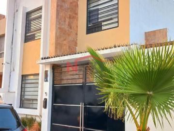 Casa en Renta en Saltillo, El Álamo,, 3 recámaras, 2.0 baños, 160.00 m2 terreno, 205.87 m2 construcción