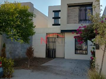 Casa en Renta en Saltillo, Las Maravillas,, 2 recámaras, 1.0 baños, 180.00 m2 terreno, 150.00 m2 construcción