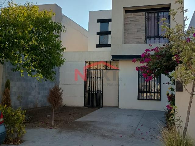 Casa en Renta en Saltillo, Las Maravillas,, 2 recámaras, 1.0 baños, 180.00 m2 terreno, 150.00 m2 construcción