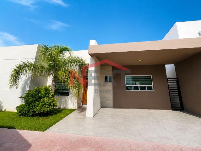 Casa en Renta en Saltillo, Las Misiones,, 3 recámaras, 2.0 baños, 300.00 m2 terreno, 350.00 m2 construcción