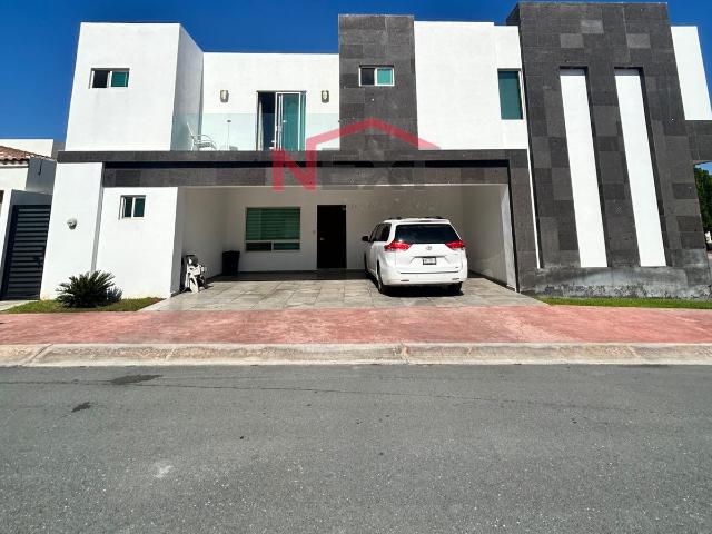 Casa en Renta en Saltillo, Las Misiones,, 3 recámaras, 3.0 baños, 390.00 m2 terreno, 375.00 m2 construcción